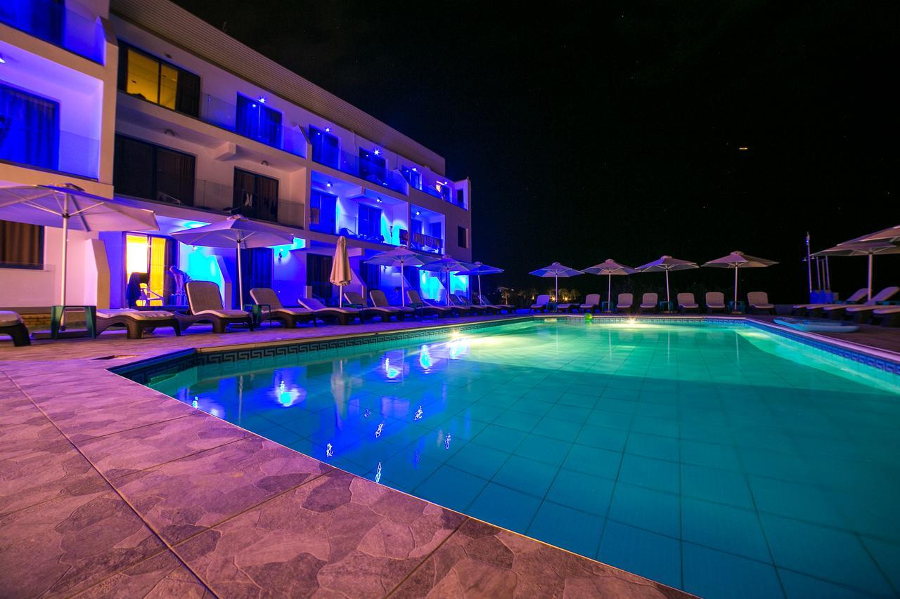 Marica'S Boutique Hotel Kissonerga Exterior photo